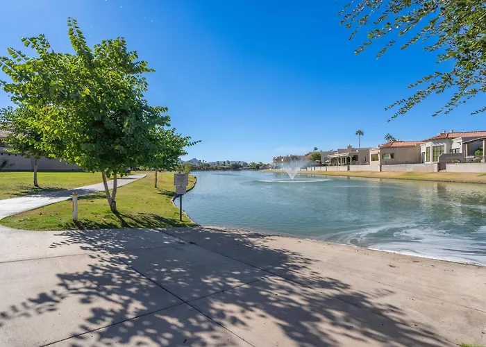 Spacious 4bedroom With Private Pool In Prime Location *