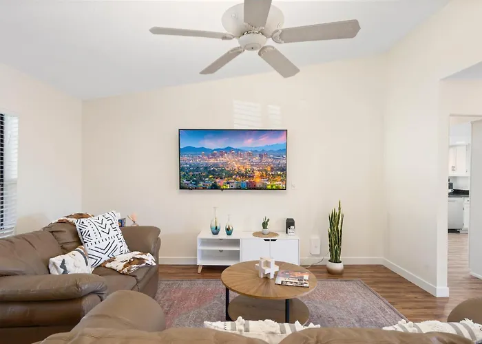 Holiday home Spacious 4bedroom With Private Pool In Prime Location Scottsdale